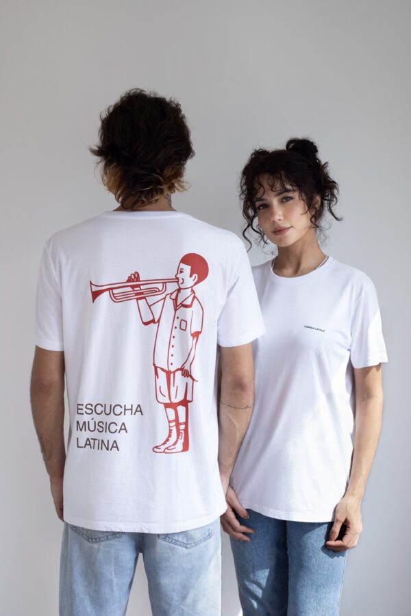 Camiseta ESCUCHA MÚSICA LATINA 3.0 branco