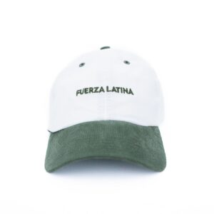 Boné FUERZA LATINA em veludo cotelê verde e branco cru
