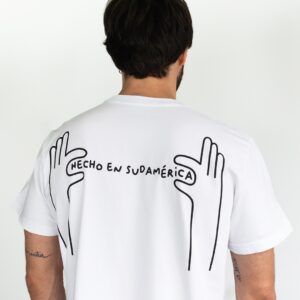 Camiseta HECHO EN SUDAMÉRICA branca