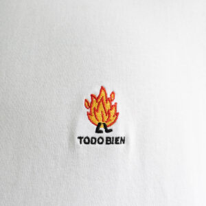Camiseta malhão bordada TODO BIEN branca