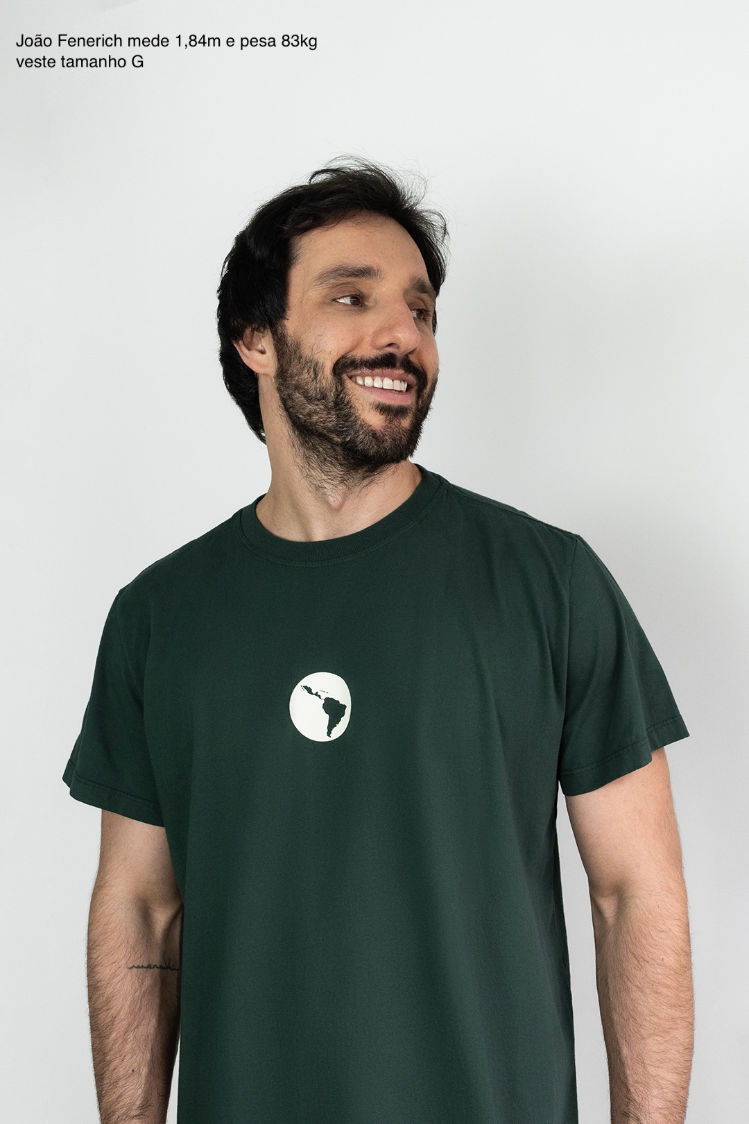 Camiseta MAPA VAZADO verde